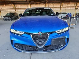 
										Alfa Romeo Tonale full									