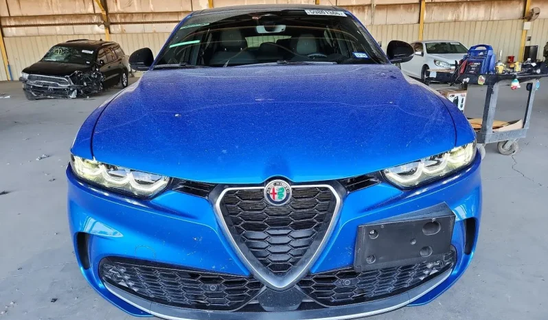 
								Alfa Romeo Tonale full									