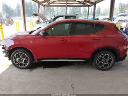 
										Alfa Romeo Tonale full									