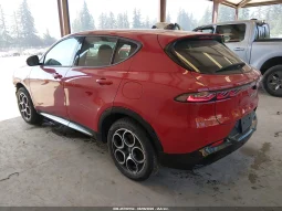 
										Alfa Romeo Tonale full									