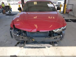
										Alfa Romeo Tonale full									
