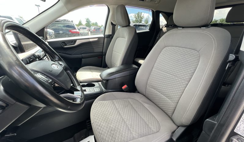 
								FORD Escape full									
