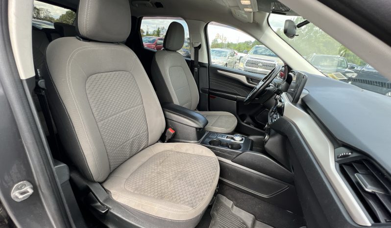 
								FORD Escape full									