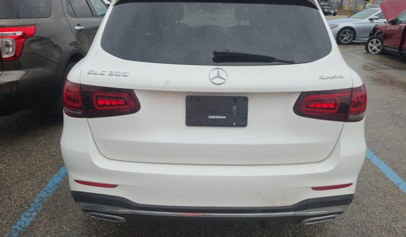 
								MERCEDES-BENZ GLC 300 full									