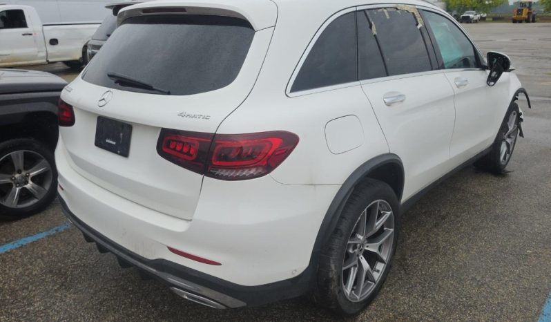 
								MERCEDES-BENZ GLC 300 full									
