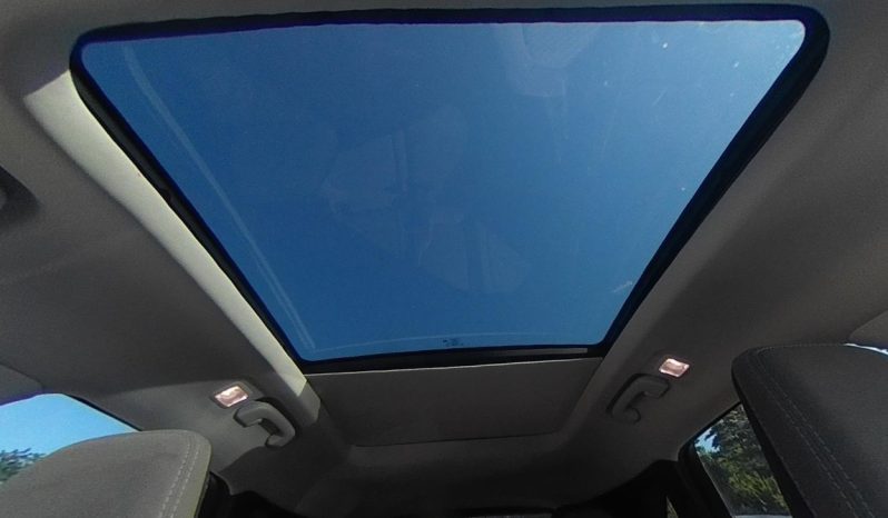 
								Ford Escape full									