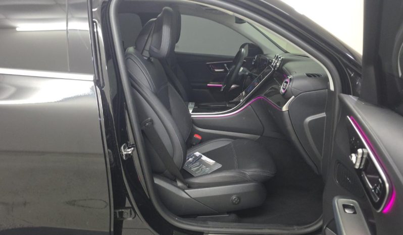 
								MERCEDES-BENZ GLC 300 full									