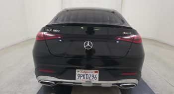 MERCEDES-BENZ GLC 300