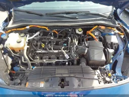 
										Ford Escape full									