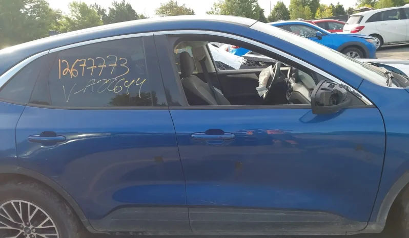 
								Ford Escape full									