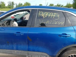 
										Ford Escape full									