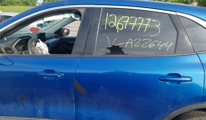 
								Ford Escape full									