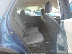 
										Ford Escape full									