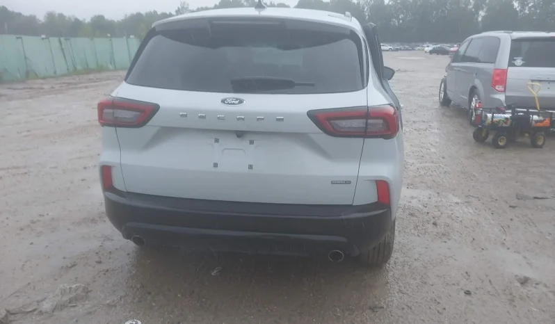 
								Ford Escape Hybrid full									