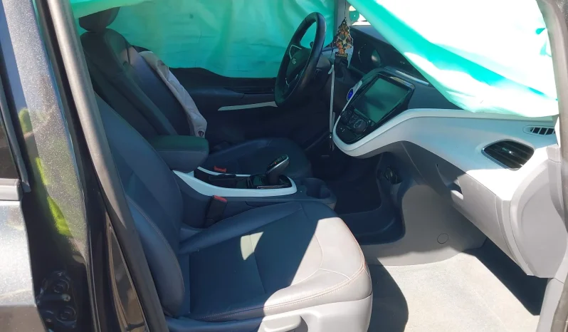
								Chevrolet Bolt full									