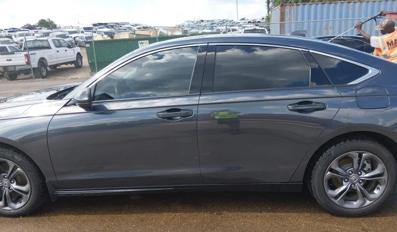
								Honda Accord full									
