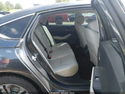 
										Honda Accord full									