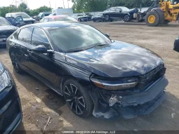 
										Honda Accord Hybrid full									