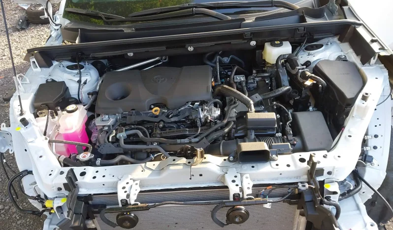 
								Toyota RAV4 full									
