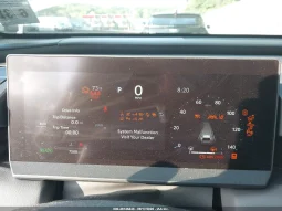 
										Toyota RAV4 full									