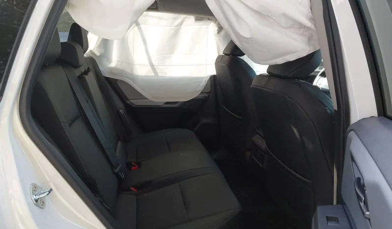 
								Toyota RAV4 full									