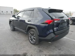 
										Toyota RAV4 full									