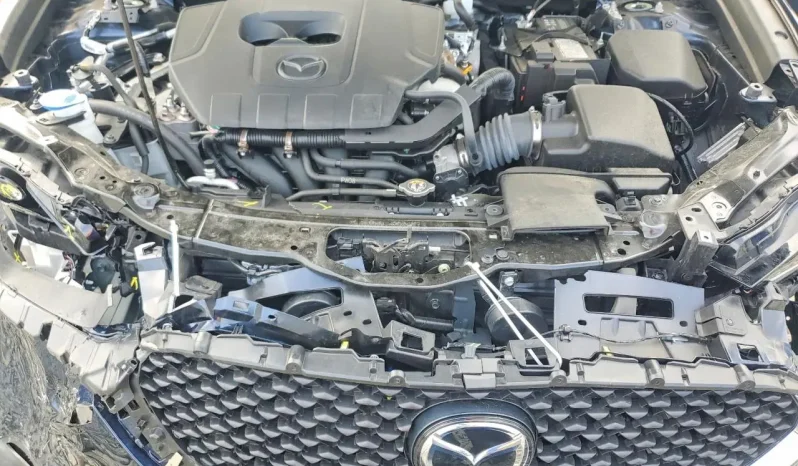 
								Mazda CX-30 full									