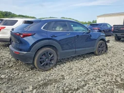 
										Mazda CX-30 full									