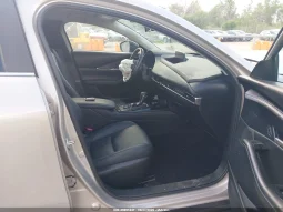 
										Mazda CX-30 full									
