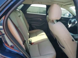 
										Mazda CX-30 full									