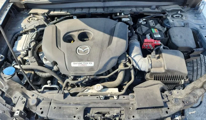 
								Mazda CX-30 full									