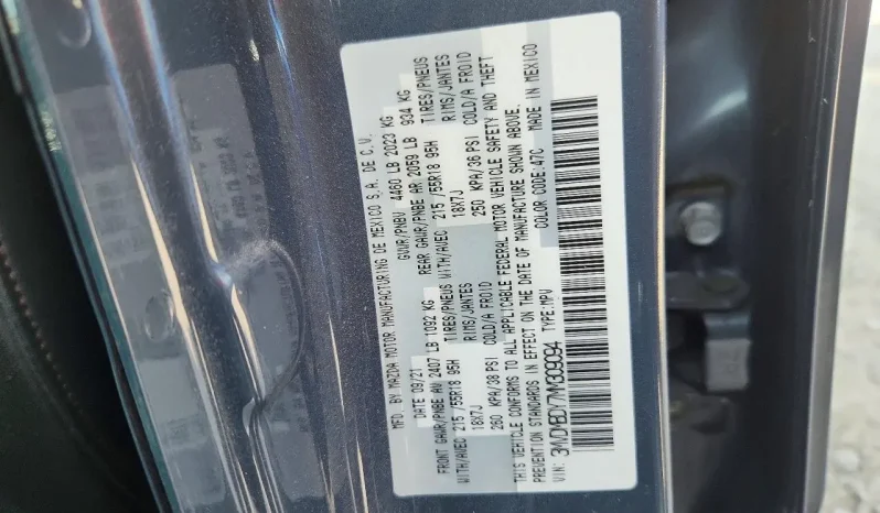 
								Mazda CX-30 full									