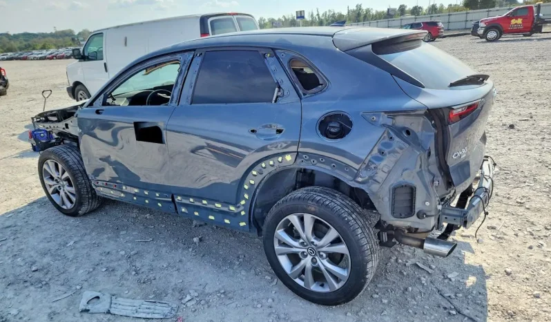 
								Mazda CX-30 full									