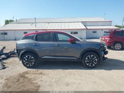 
										Nissan Kicks full									