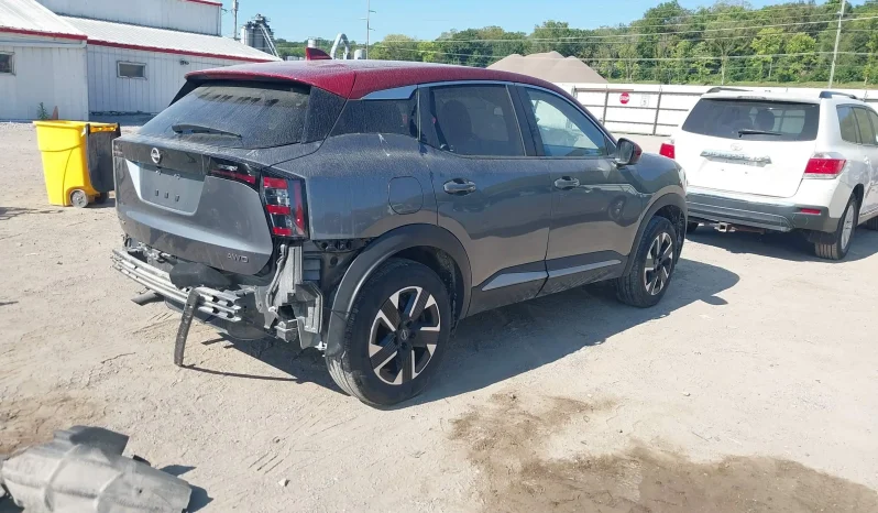 
								Nissan Kicks full									