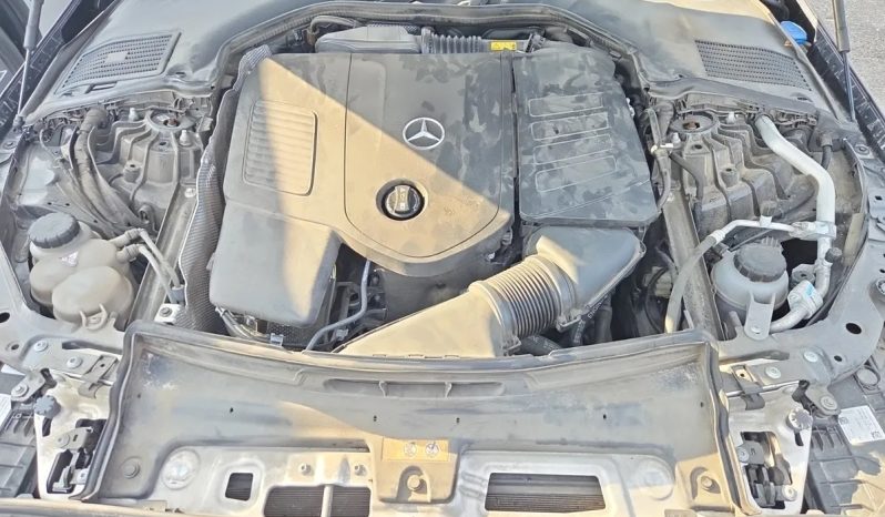 
								MERCEDES-BENZ C 300 full									