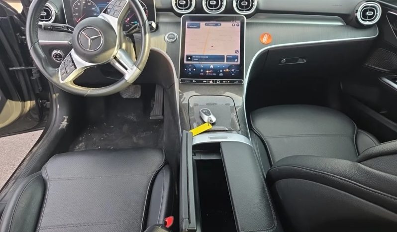 
								MERCEDES-BENZ C 300 full									