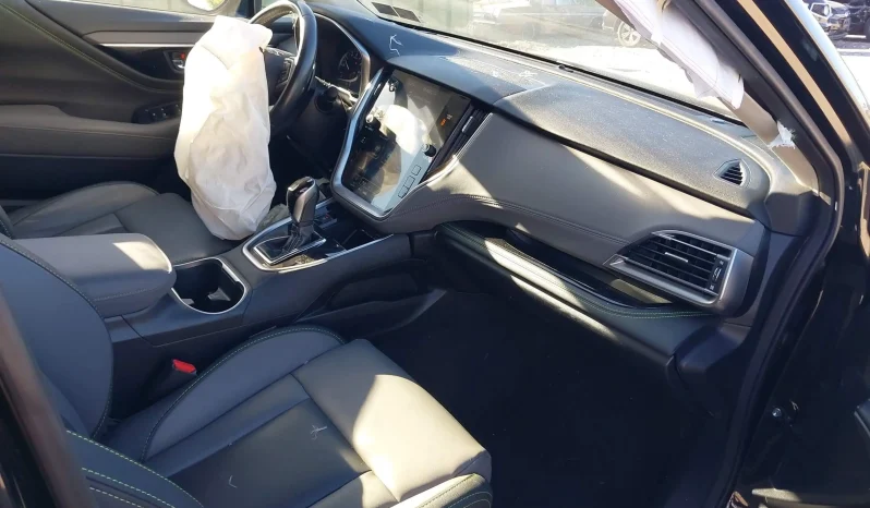 
								Subaru Outback full									