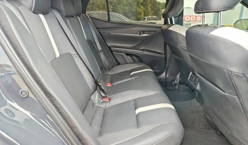 
								Toyota Camry full									