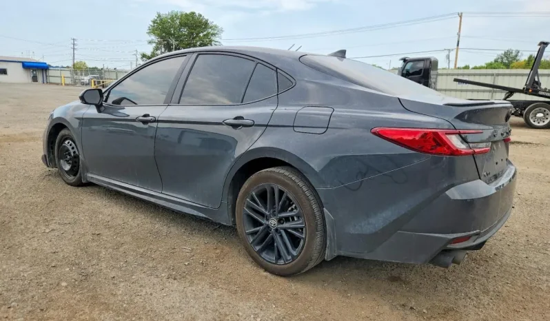 
								Toyota Camry full									