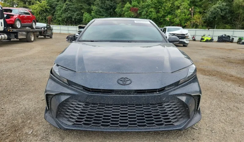 
								Toyota Camry full									