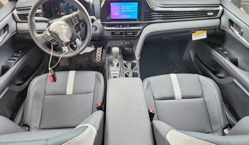 
								Toyota Camry full									