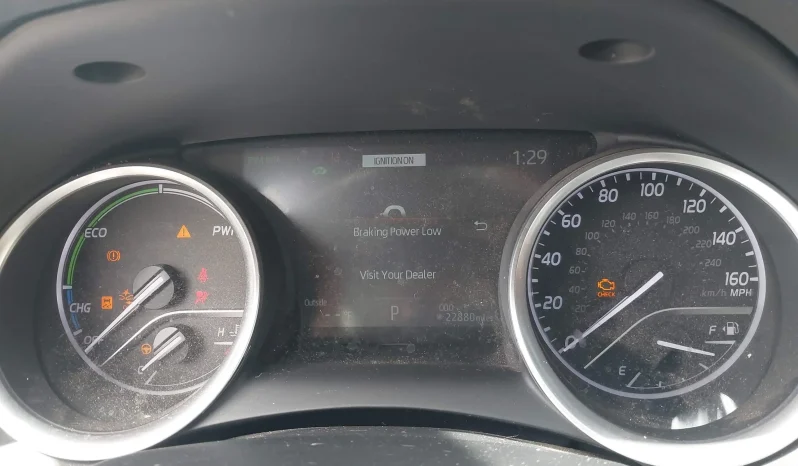 
								Toyota Camry Hybrid full									