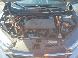 
										Honda CR-V Hybrid full									