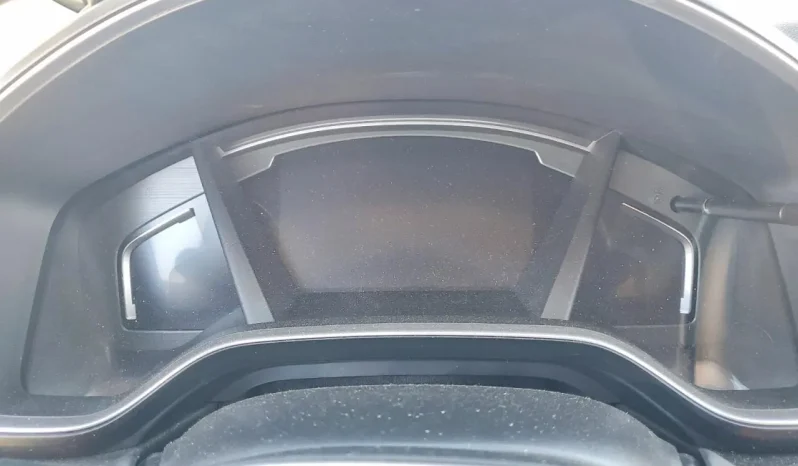 
								Honda CR-V Hybrid full									