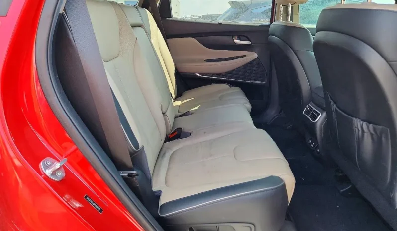 
								Hyundai Santa Fe full									