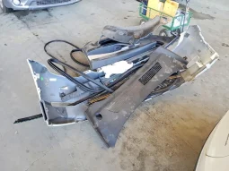 
										Tesla MODEL Y full									