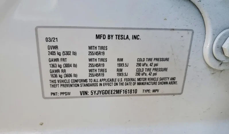 
								Tesla MODEL Y full									