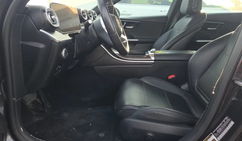 
								MERCEDES-BENZ C 300 full									