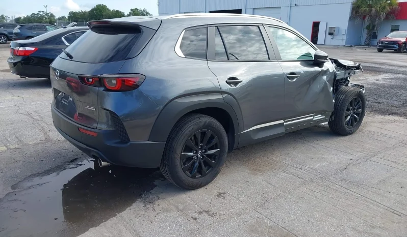 
								Mazda CX-50 full									